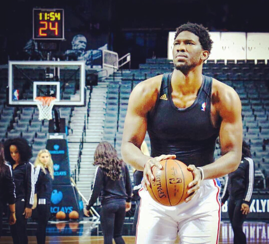 次采访中也 次采访中也