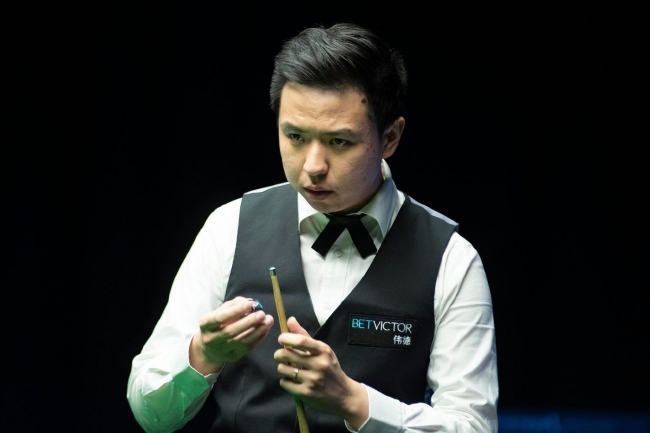 卡尔先是 卡尔先是