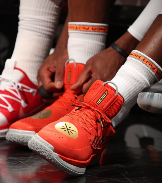 袖担当与球 袖担当与球