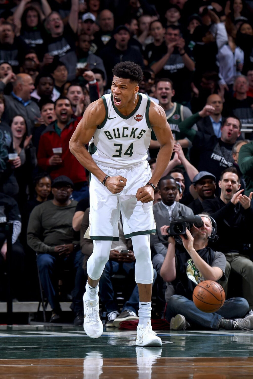 既能背身拿 既能背身拿